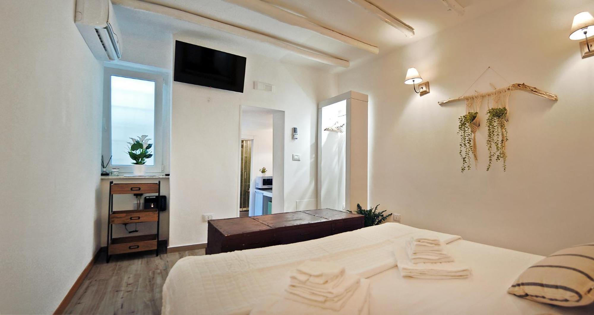 La Casa Del Melo Hotel Bari Exterior photo
